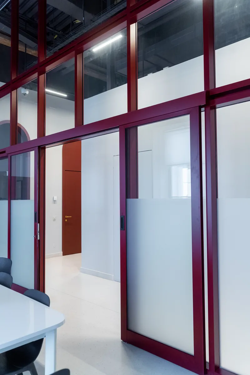 Противопожарные двери  EIWS 60