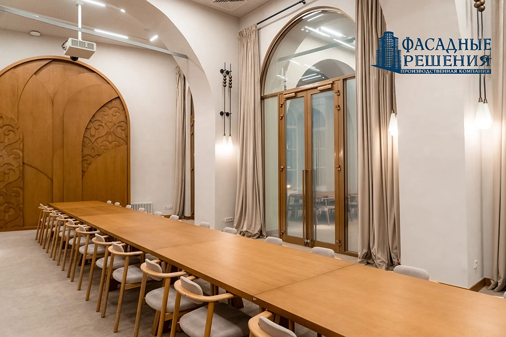 Распашные алюминиевые двери: идеальное решение для любого помещения